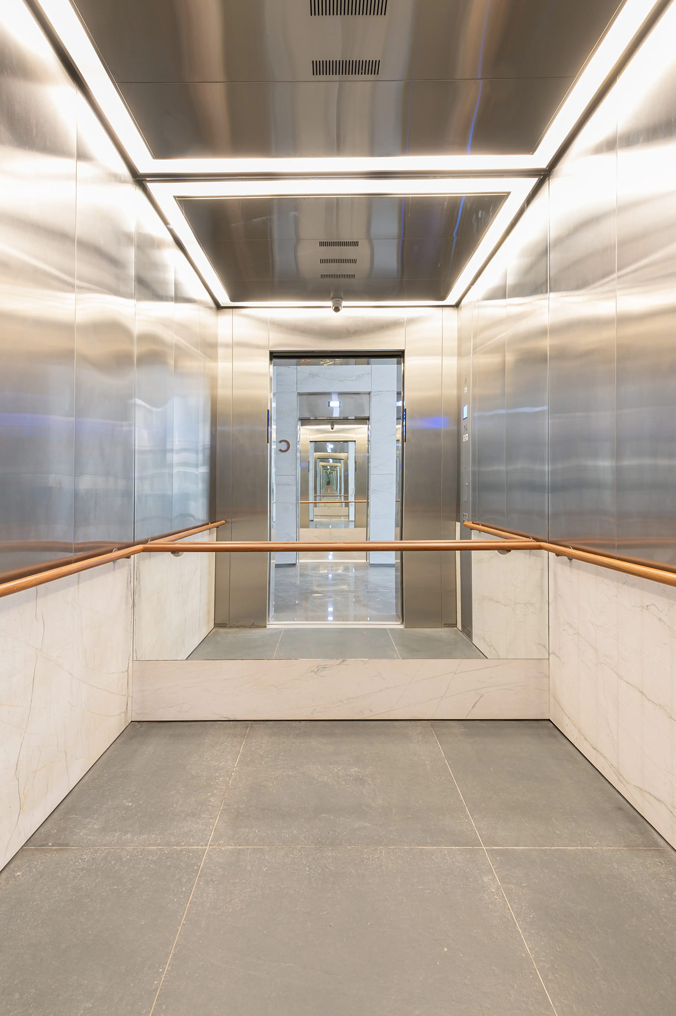 Elevators 06