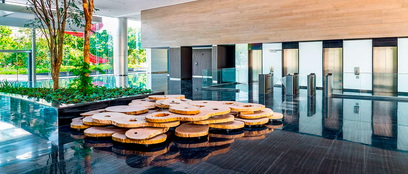 Hall / Reception 65