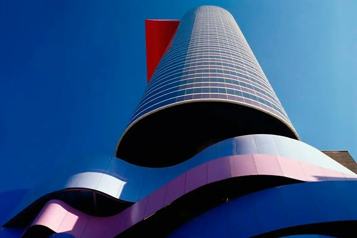 Facades 08