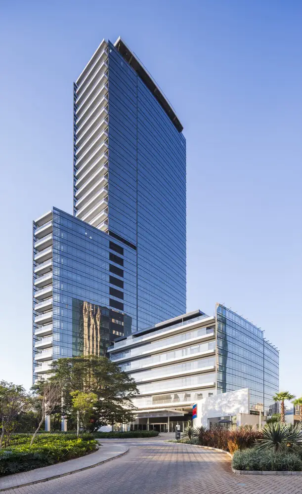 Facades 18