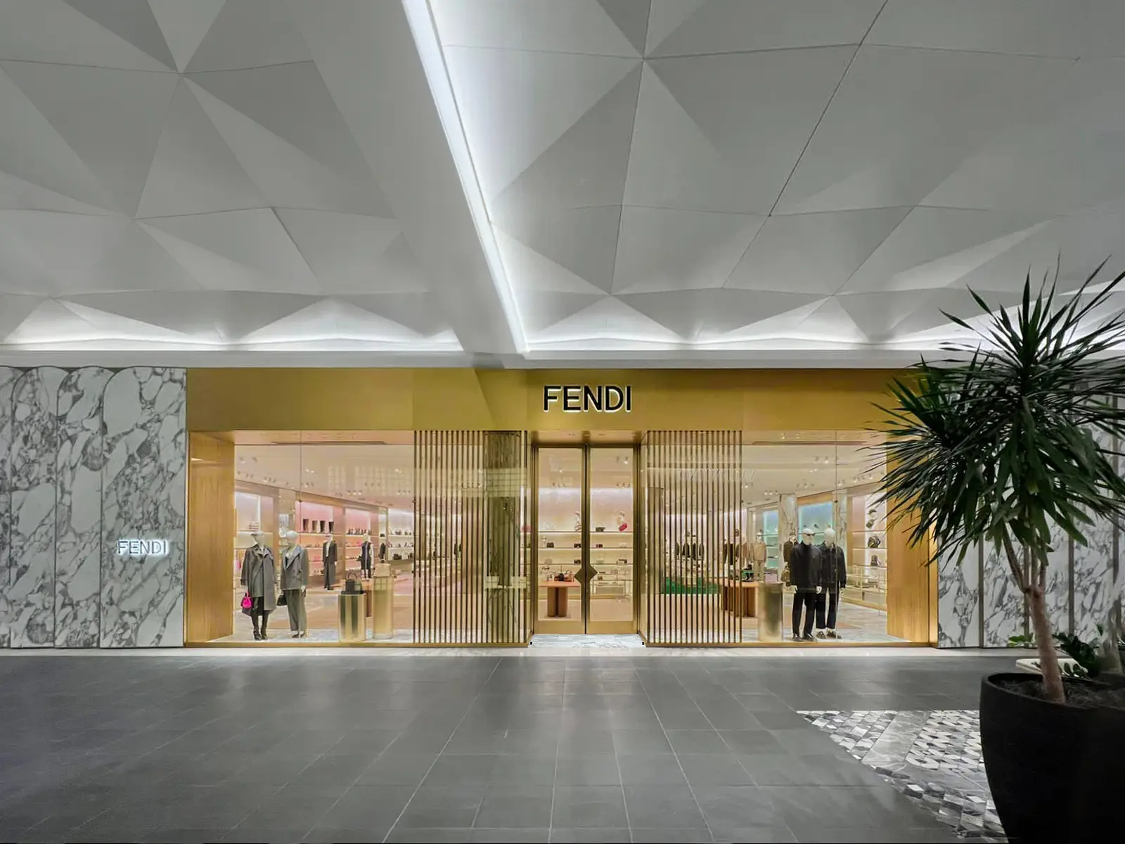 Facades 24