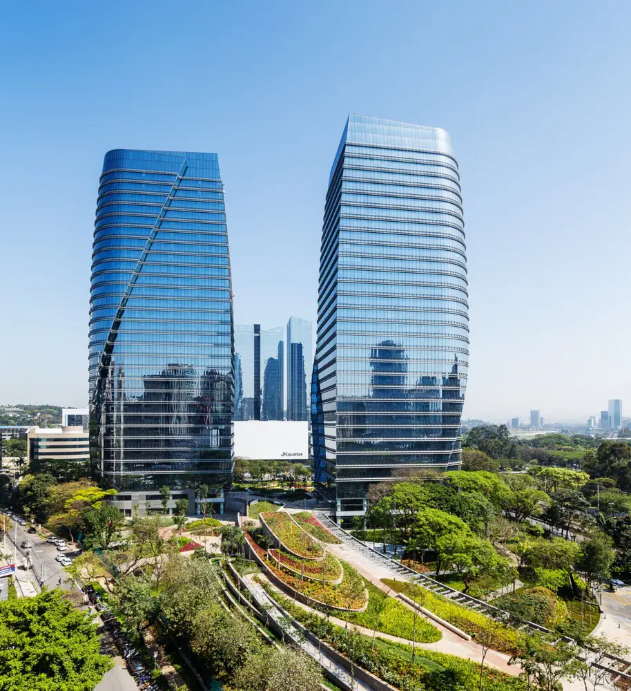 Facades 55