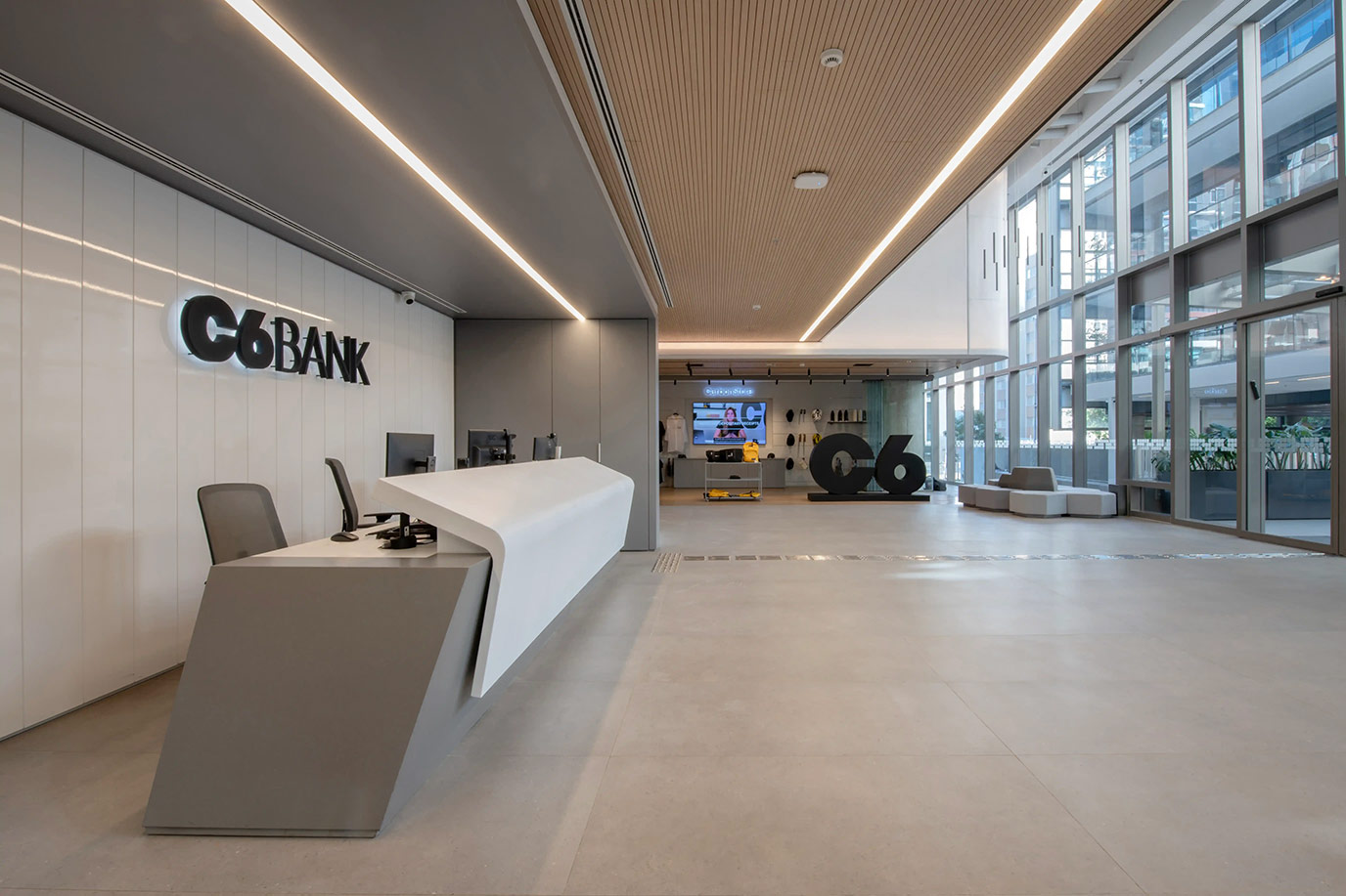 Hall / Reception 90