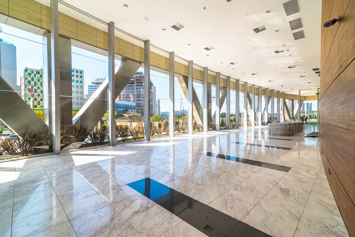 Floors 52