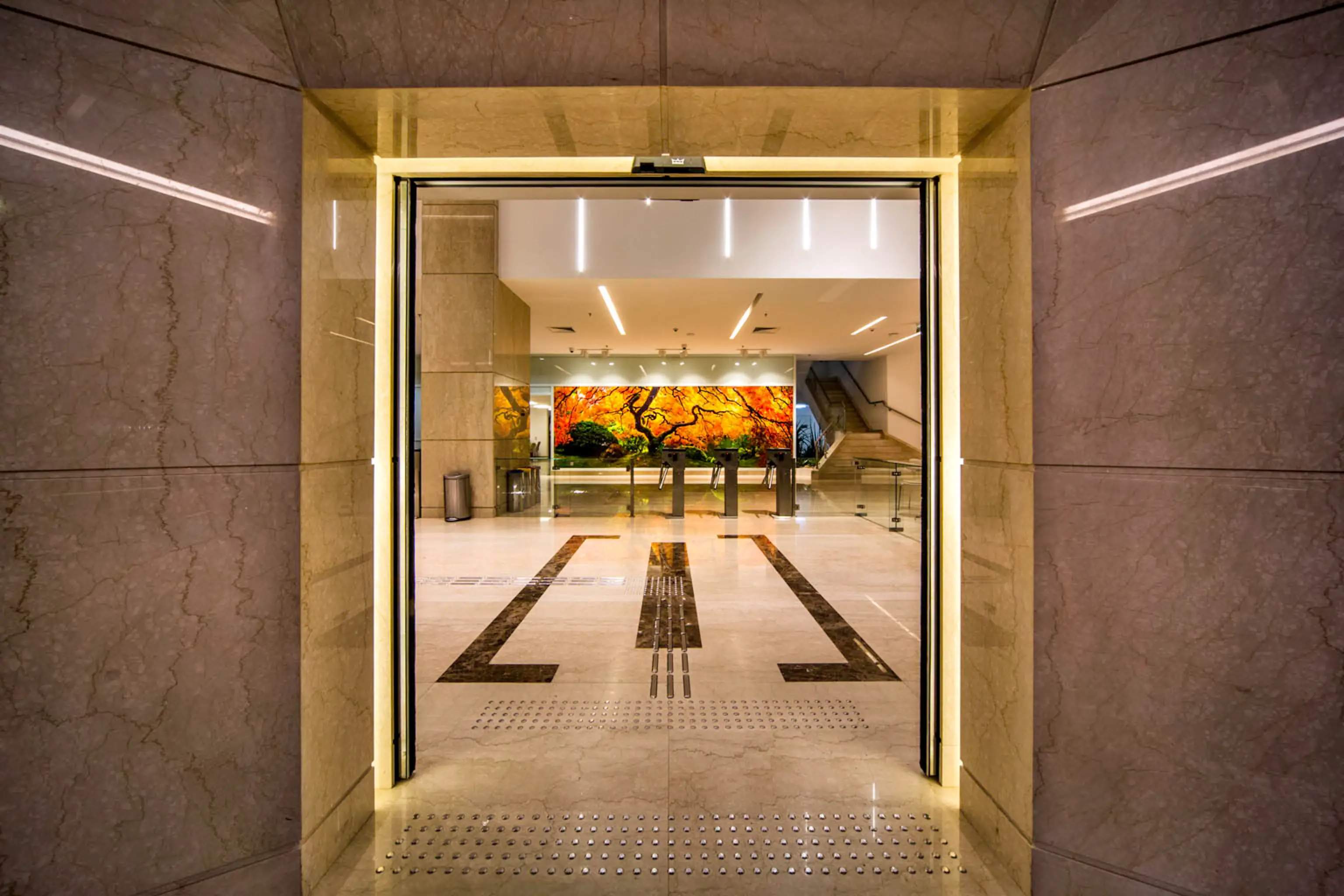Hall / Reception 01