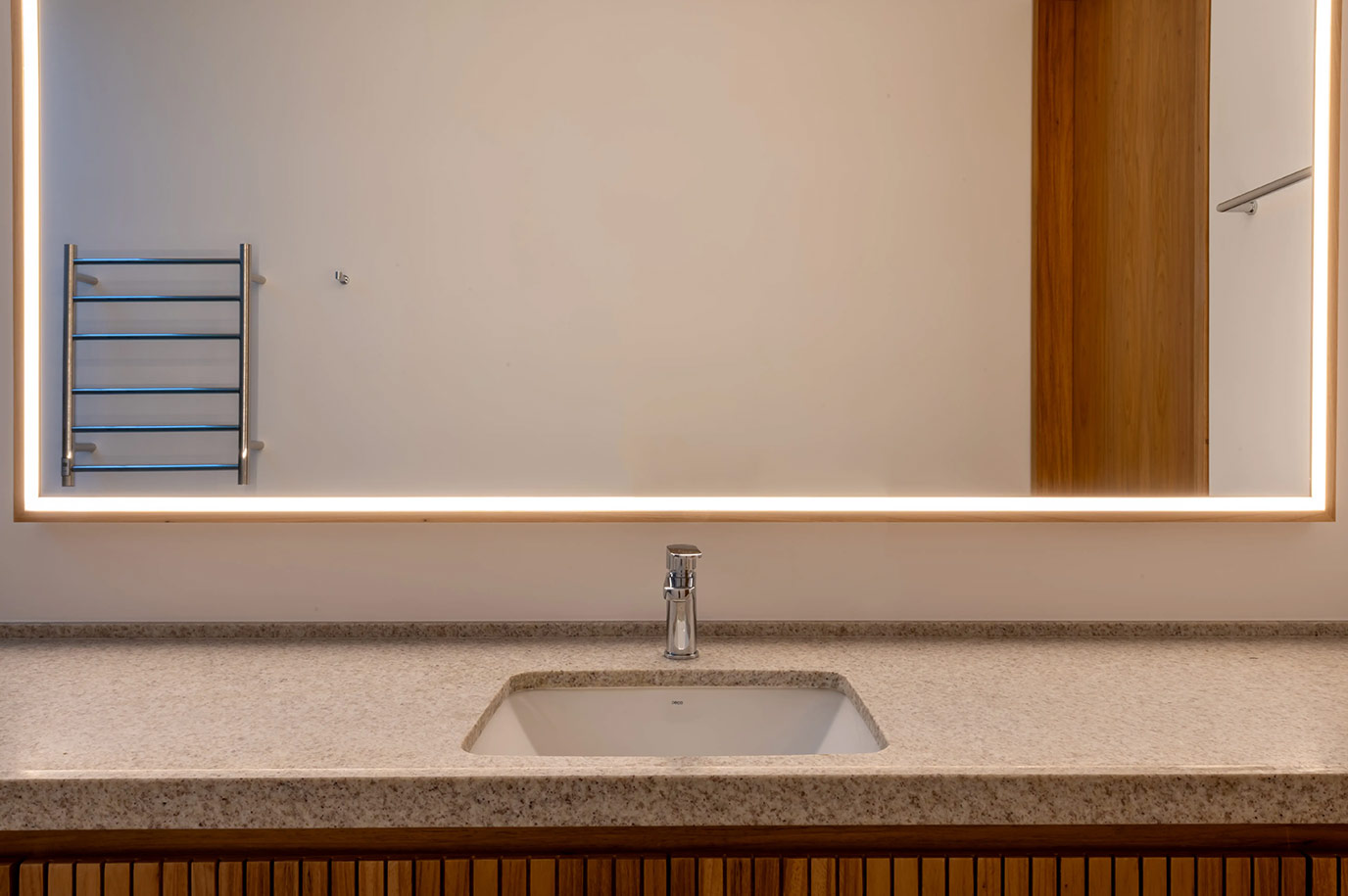 Sinks & Washbasins 11