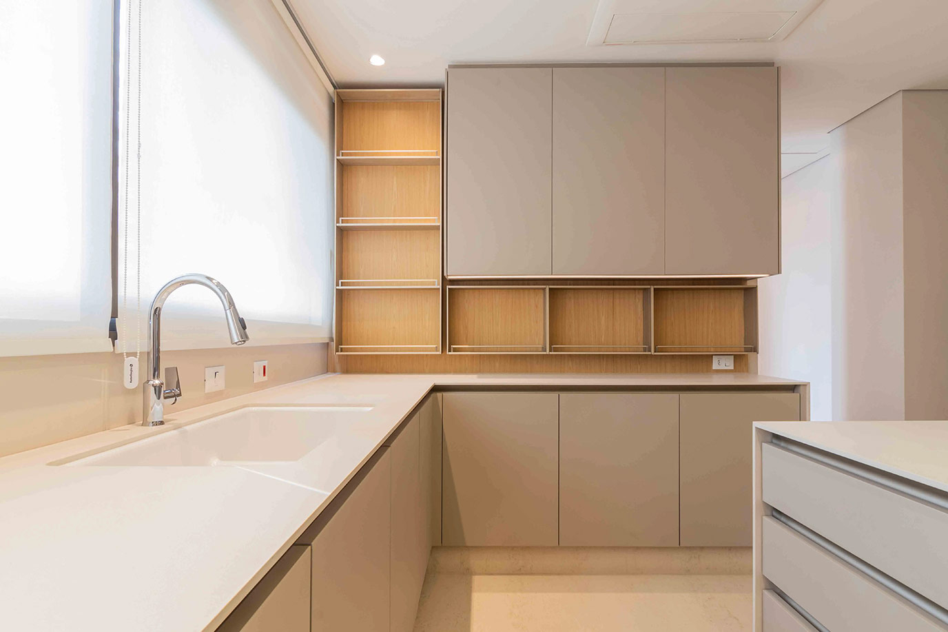 Sinks & Washbasins 23