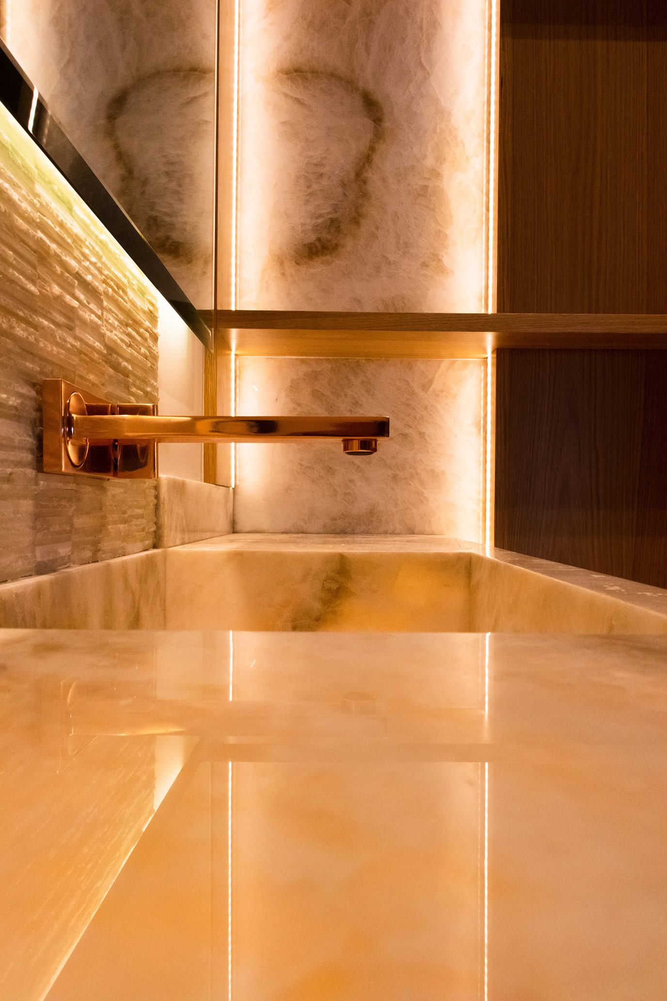 Sinks & Washbasins 28