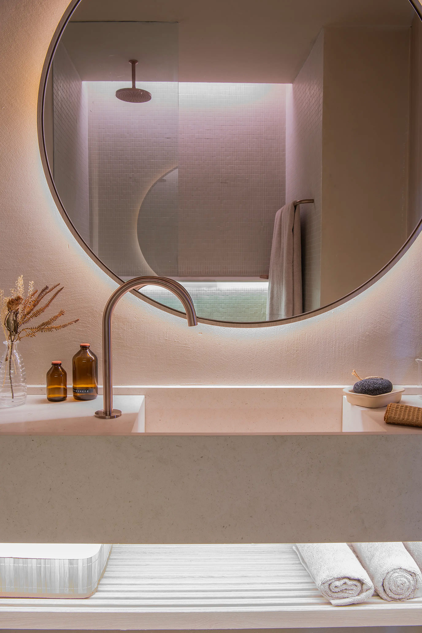 Sinks & Washbasins 33