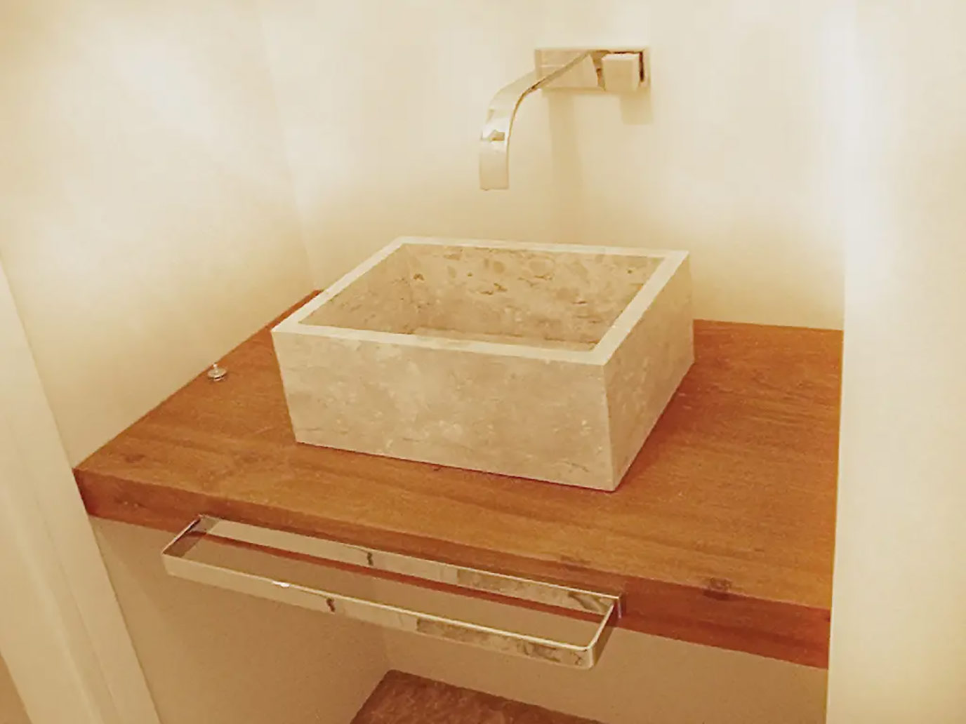 Sinks & Washbasins 40