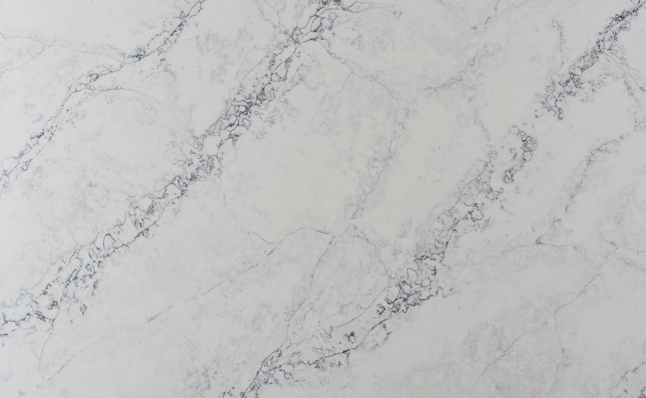 quartz-natural-new-calacata-diamond-di-marmore